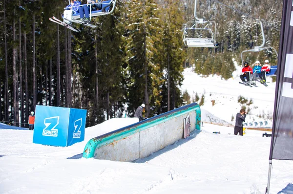 Yaremche Ukrajna Március 2018 Games Snow Bukovel Snow Park Extrém — Stock Fotó