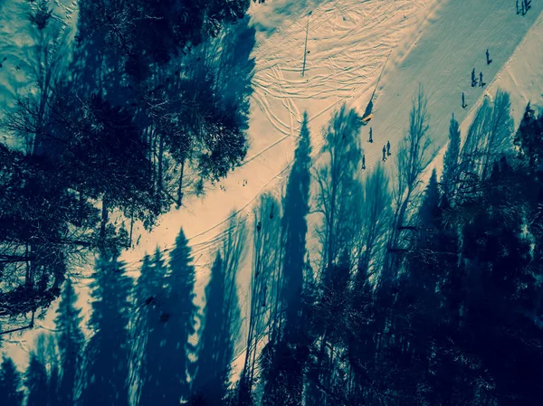 Hermoso Paisaje Drones Aéreos Foto Las Montañas Frío Día Nevado — Foto de Stock