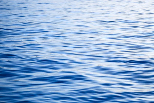 Bela Superfície Água Mar Azul Vibrante — Fotografia de Stock