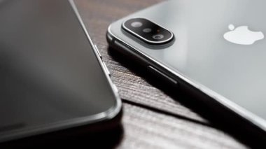 Mariupol, Ukrayna-30 Ekim, 2017: yeni Iphone X akıllı telefonlar yakın yukarı. 