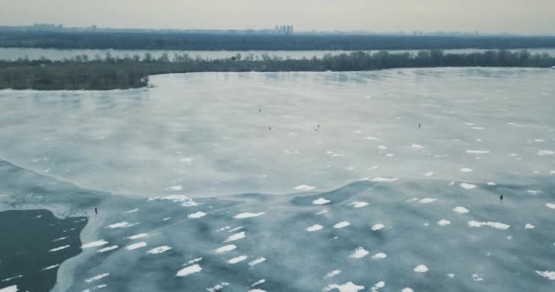 Antenn Drönare Foto Fryst Floden Dnepr Kiev Quadrocopter Overhead Skott — Stockvideo