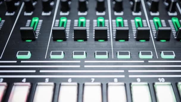 Filmagem Festa Profissional Som Mixer Controller Focus Faders Reguladores Volume — Vídeo de Stock