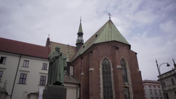 Krakow Polonia Abril 2019 Estatua Jozef Dietl Alcalde Ciudad Polaca — Vídeo de stock