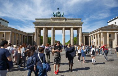 Berlin 'de Brandenburg kapısı