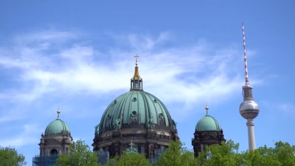 Berlín Alemania Abril 2019 Estatua Del Dios Griego Atenea Palas — Vídeo de stock