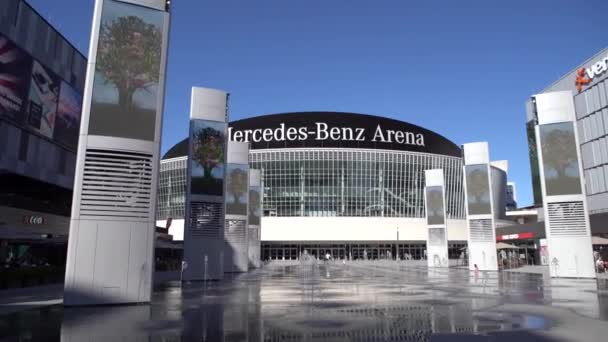 Berlin Németország Április 2019 Külső Mercedes Benz Arena Berlinben Közkedvelt — Stock videók