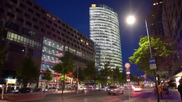Berlín Alemania Abril 2019 Tráfico Ciudad Popular Zona Centro Potsdamer — Vídeos de Stock