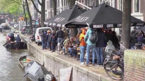 Amsterdam Netherlands April 2019 People Celebrating Annual King Day Dutch — Stock Video