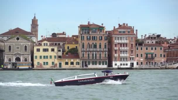 Βενετία Ιταλία Μαΐου 2019 Ενετική Αστυνομία Carabinieri Μηχανοκίνητο Σκάφος Στο — Αρχείο Βίντεο