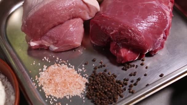 Natuurlijke Ingrediënten Voor Het Avondeten Keuken Van Het Restaurant Videoclip — Stockvideo