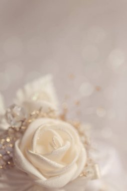 Bağcıklar ve güllerden soyut düğün arka planı