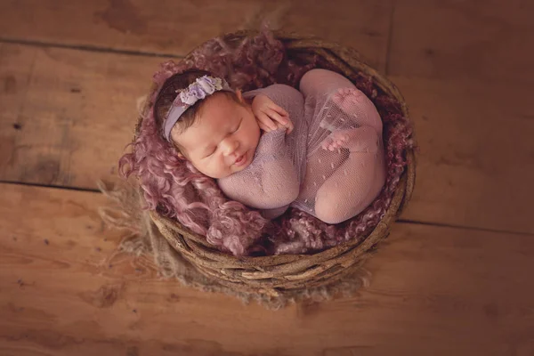 Adorable Recién Nacido Niña Días —  Fotos de Stock