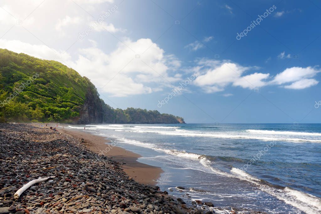 Scenic view of rocky beach of Pololu Valley on Big Island of Hawaii, USA
