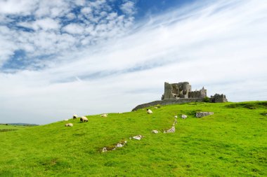Castle of Kings ve St Patricks Rock Cashel, County Tipperary