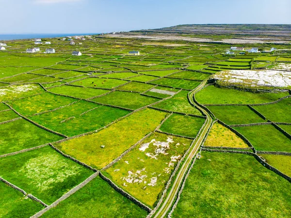 Letecký Pohled Ostrově Inishmore Zálivu Galway Irsko — Stock fotografie