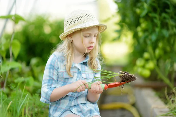 Adorable Little Girl Wearing Straw Hat Playing Her Toy Garden — Stock Photo, Image
