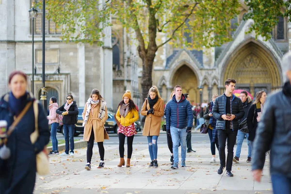 Londres Royaume Uni Novembre 2017 Beaucoup Touristes Londoniens Marchent Dans — Photo