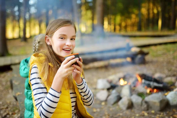 Cute Preteen Girl Drinking Tea Roasting Marshmallows Stick Bonfire Child — Stock Photo, Image