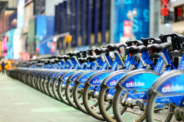 Nueva York Marzo 2015 Fila Bicicletas Alquiler Ciudad Estación Atraque — Foto de Stock