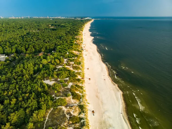 Vista Aérea Línea Costera Del Mar Báltico Cerca Ciudad Klaipeda —  Fotos de Stock