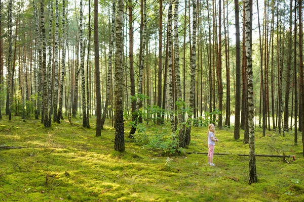 Cute Young Girl Walking Forest Summer Day — Stock Photo, Image