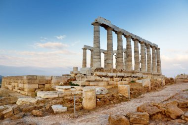 Antik Yunan tapınağı, Poseidon, Cape Sounion, Atina'nın altın çağı büyük anıtları.