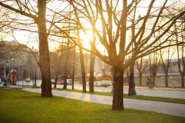 Kuzey Avrupa 'nın en büyük ortaçağ kasabalarından biri olan Vilnius' un Eski Kasabası 'nın sokakları, UNESCO Dünya Mirası Bölgesi.