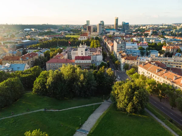 Kuzey Avrupa Nın Büyük Ortaçağ Kasabalarından Vilnius Old Town Havadan — Stok fotoğraf