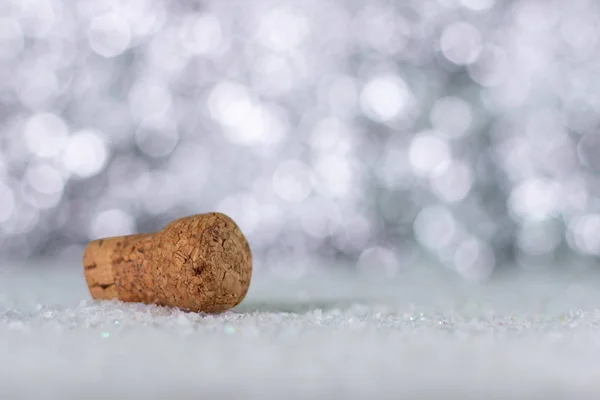 Korken Aus Einer Flasche Champagner Großaufnahme Auf Dem Hintergrund Festlicher — Stockfoto