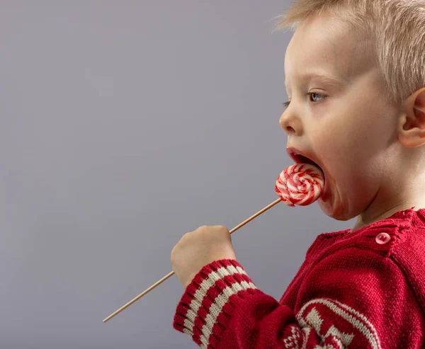 Cute Little Boy Eating Lollipop Close — Stock Photo, Image