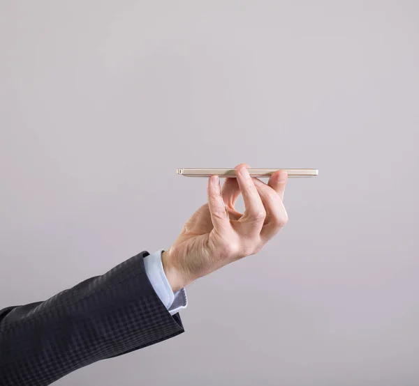 Mano Hombre Negocios Sosteniendo Una Pantalla Teléfono Móvil Parte Superior — Foto de Stock