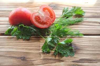 domates ve yeşillik 