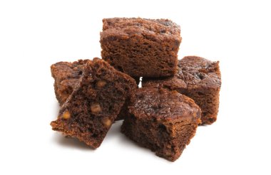 Beyaz arka plan üzerinde izole Amerikan çikolatalı brownie pasta