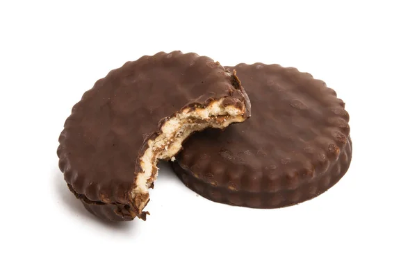 Chocolade Biscuit Sandwich Chocolade Glazuur Geïsoleerd Witte Achtergrond — Stockfoto