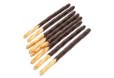 Beyaz bir arka plan üzerinde çikolata sır ile sopa