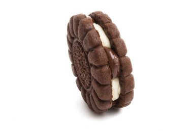 Beyaz arka plan üzerinde izole Kremalı Bisküviler sandviç