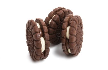 Beyaz arka plan üzerinde izole Kremalı Bisküviler sandviç