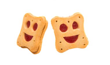 Beyaz arka plan üzerinde izole reçelli kurabiye