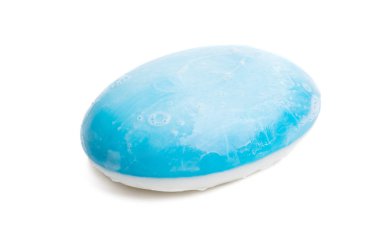 sabun beyaz arkaplanda izole edildi