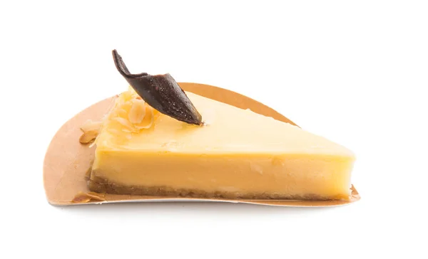 Stuk Van Cheesecake Geïsoleerd Witte Achtergrond — Stockfoto