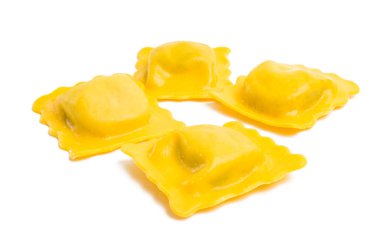 Beyaz arka plan üzerinde izole kare Mantı