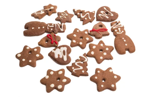 白い背景に分離された生姜のクリスマス クッキー — ストック写真