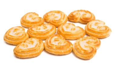 Beyaz arka plan üzerinde izole puf kalpler