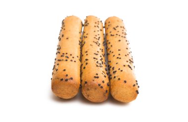 Beyaz arka plan üzerinde izole haşhaş tohumu ile bisküvi sopa