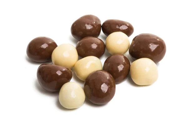 Frutos Secos Chocolate Aislado Sobre Fondo Blanco — Foto de Stock