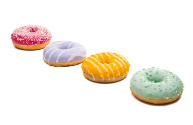 Beyaz arka plan üzerinde izole sır çörek