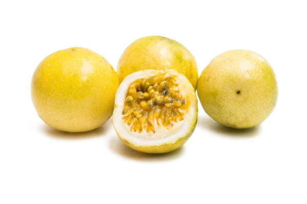 Passion Fruit Isolated White Background — Stock Photo, Image