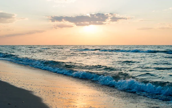 Prachtige Zonsondergang Aan Zee — Stockfoto