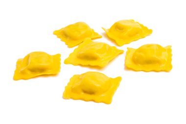 Beyaz arka plan üzerinde izole kare Mantı