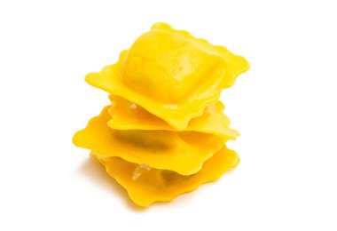 Beyaz arka plan üzerinde izole kare Mantı